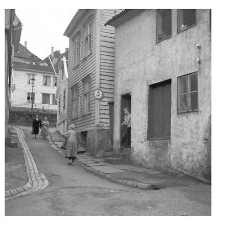 Modern Penthouse With A View - Behind Bryggen