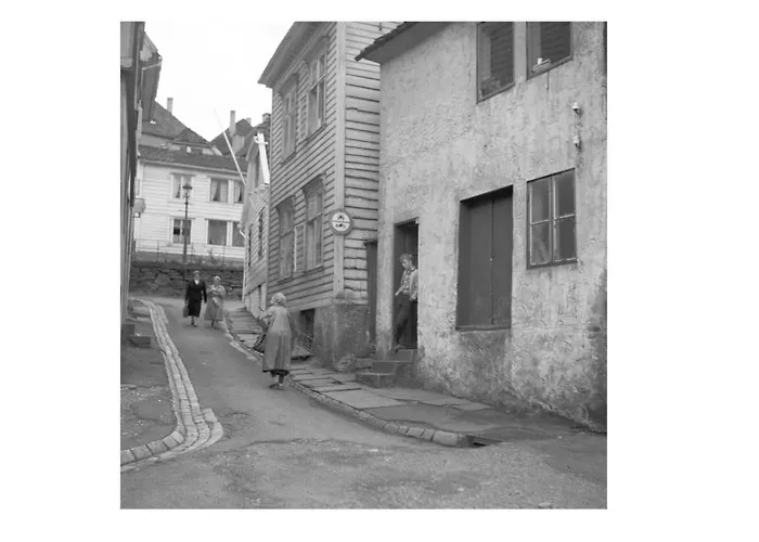 Modern Penthouse With A View - Behind Bryggen